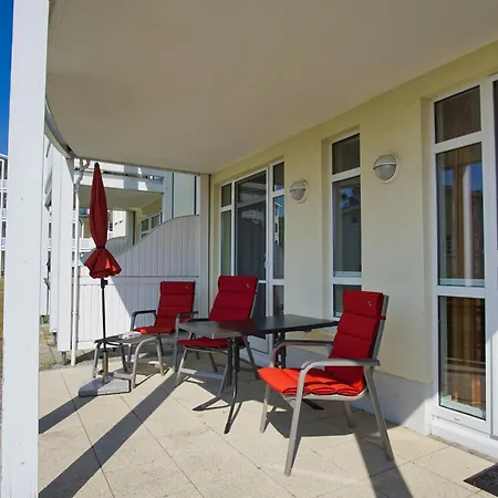 Meeresblick Residenzen Fewo02 Mit Gratis Schwimmbadnutzung Im Ahoi Sellin * גוהרן