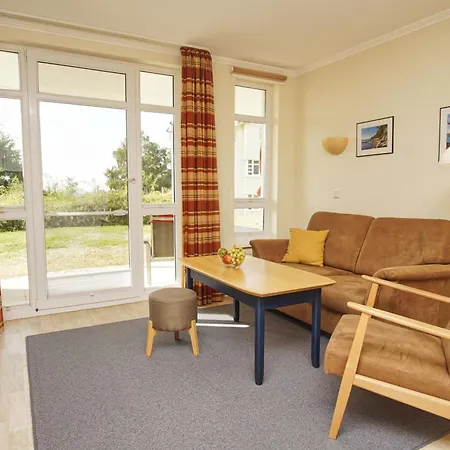 Meeresblick Residenzen Fewo02 Mit Gratis Schwimmbadnutzung Im Ahoi Sellin דירה *