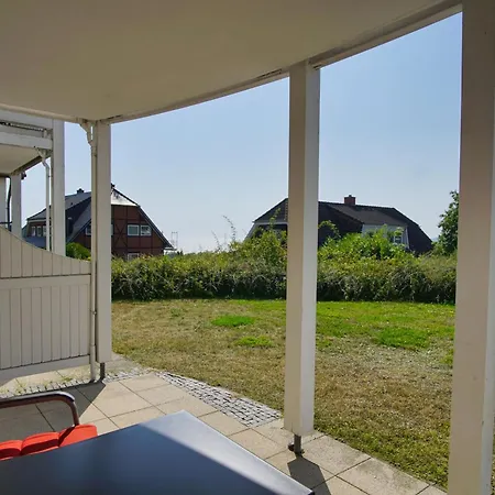 Meeresblick Residenzen Fewo02 Mit Gratis Schwimmbadnutzung Im Ahoi Sellin דירה גוהרן